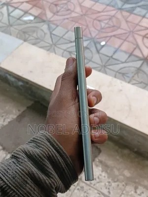 New Samsung Galaxy S24 Ultra 256 GB