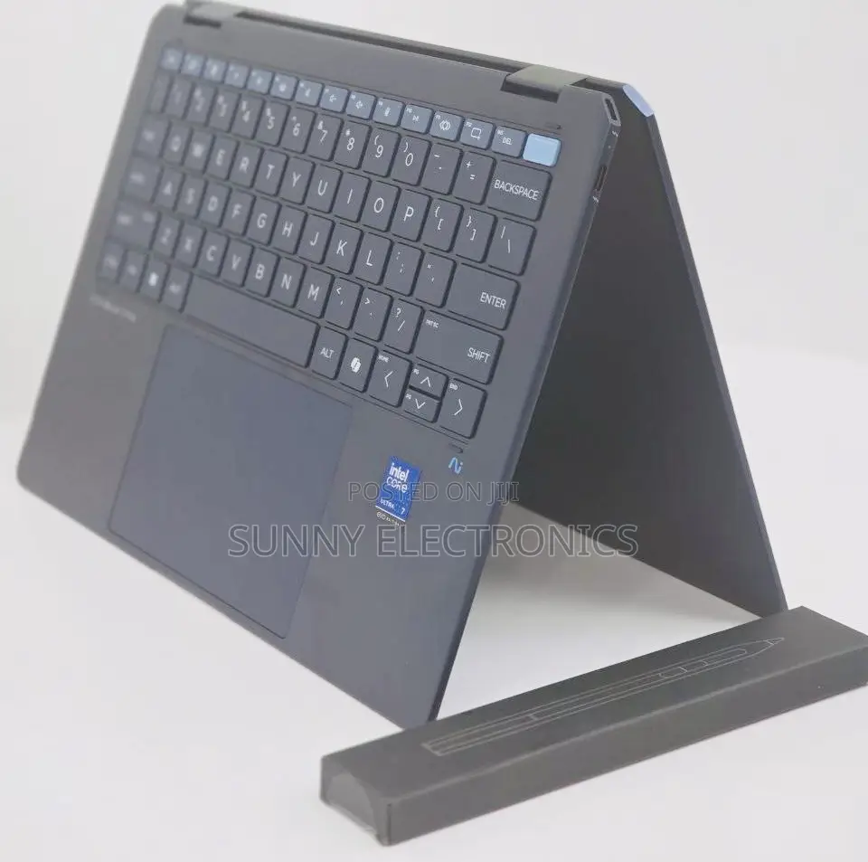 New HP OmniBook X Laptop 14-Fe0097nr 32GB Intel Core Ultra 7 SSD 1T