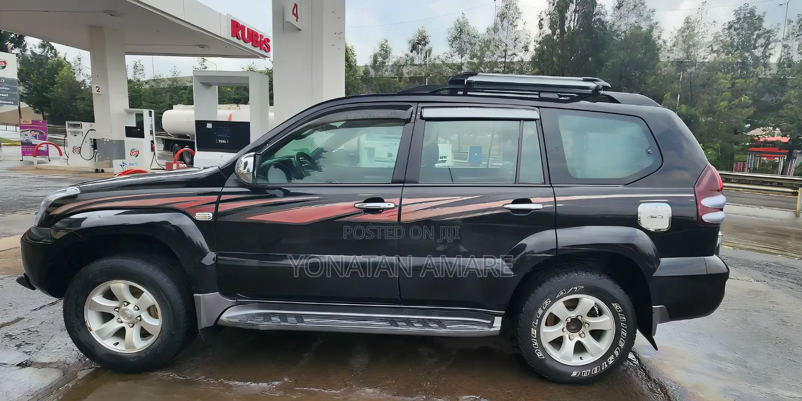 Toyota Land Cruiser Prado 2010 Black