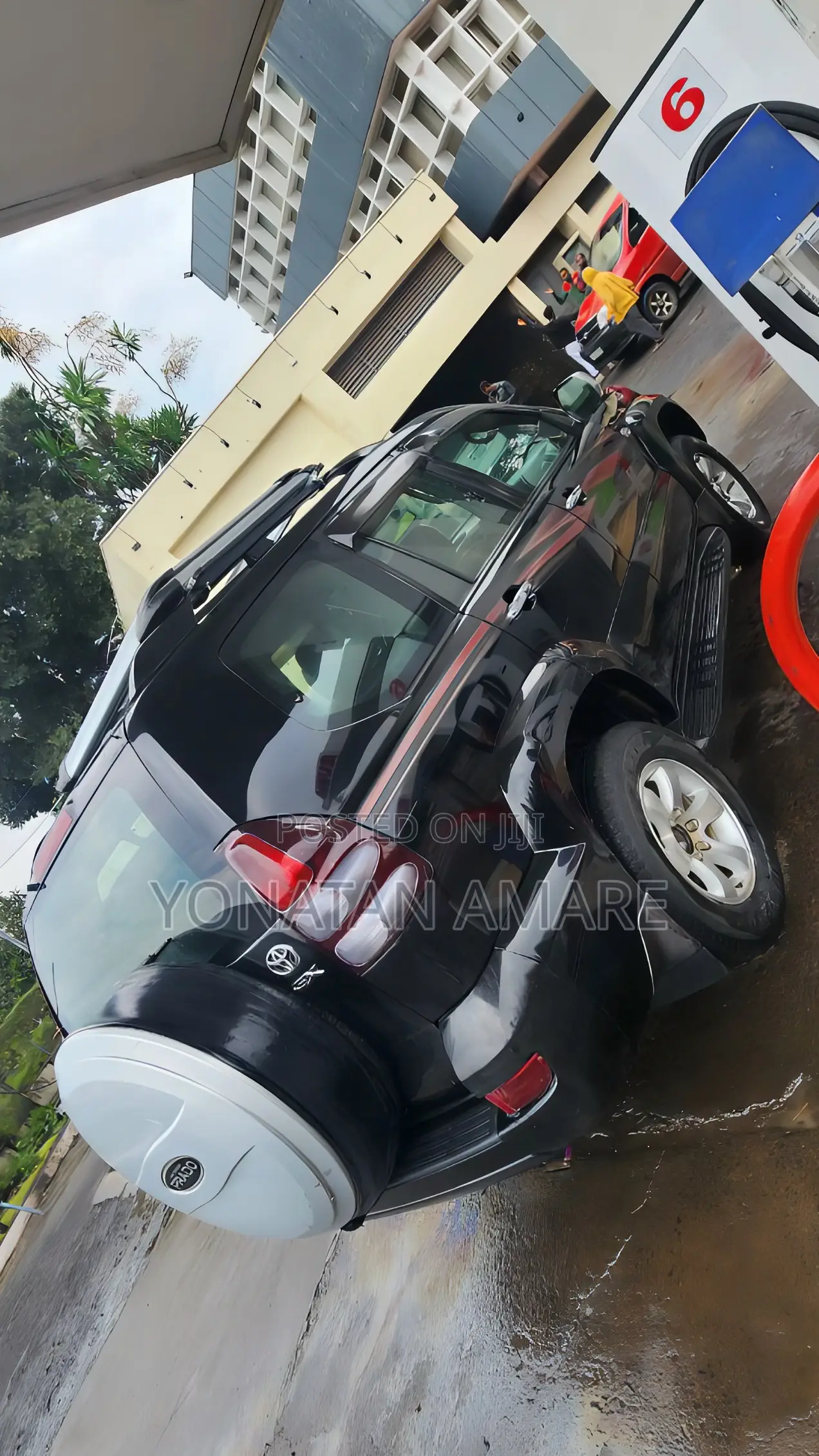 Toyota Land Cruiser Prado 2010 Black