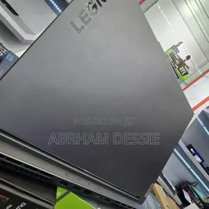 New Laptop Lenovo 16GB Intel Core I7 SSD 1T