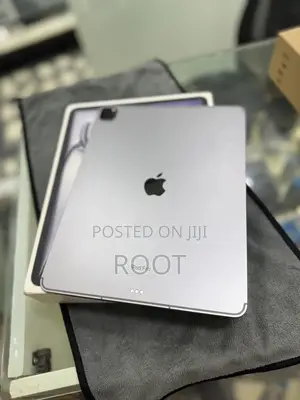 New Apple iPad Pro 12.9 (2022) 128 GB Gray