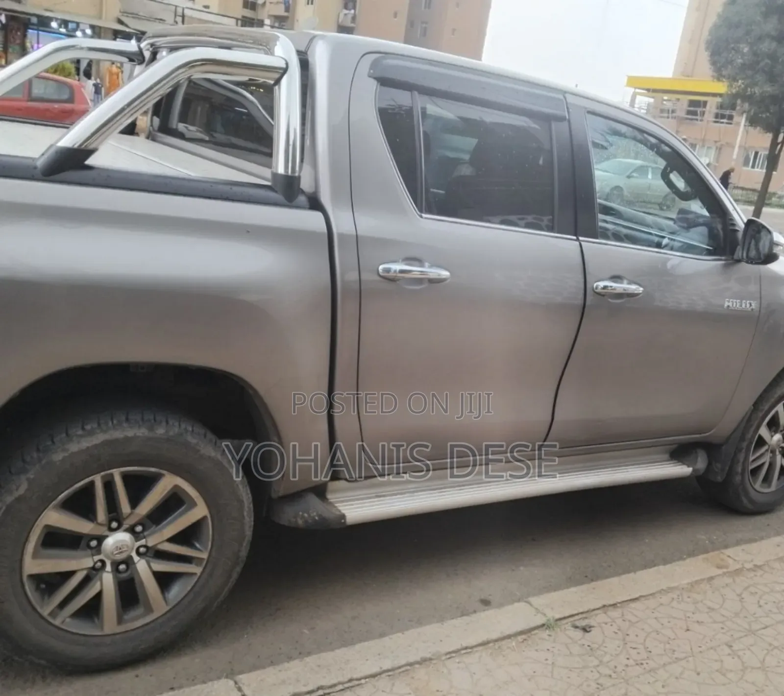 Toyota Hilux 2019 Gray
