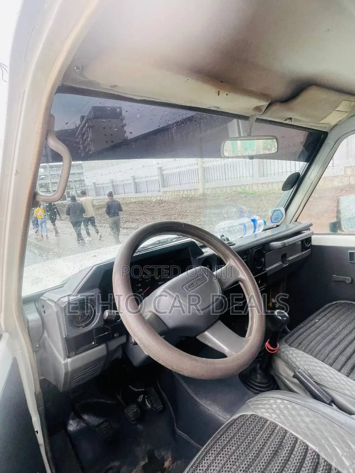 Toyota Land Cruiser 2009 White