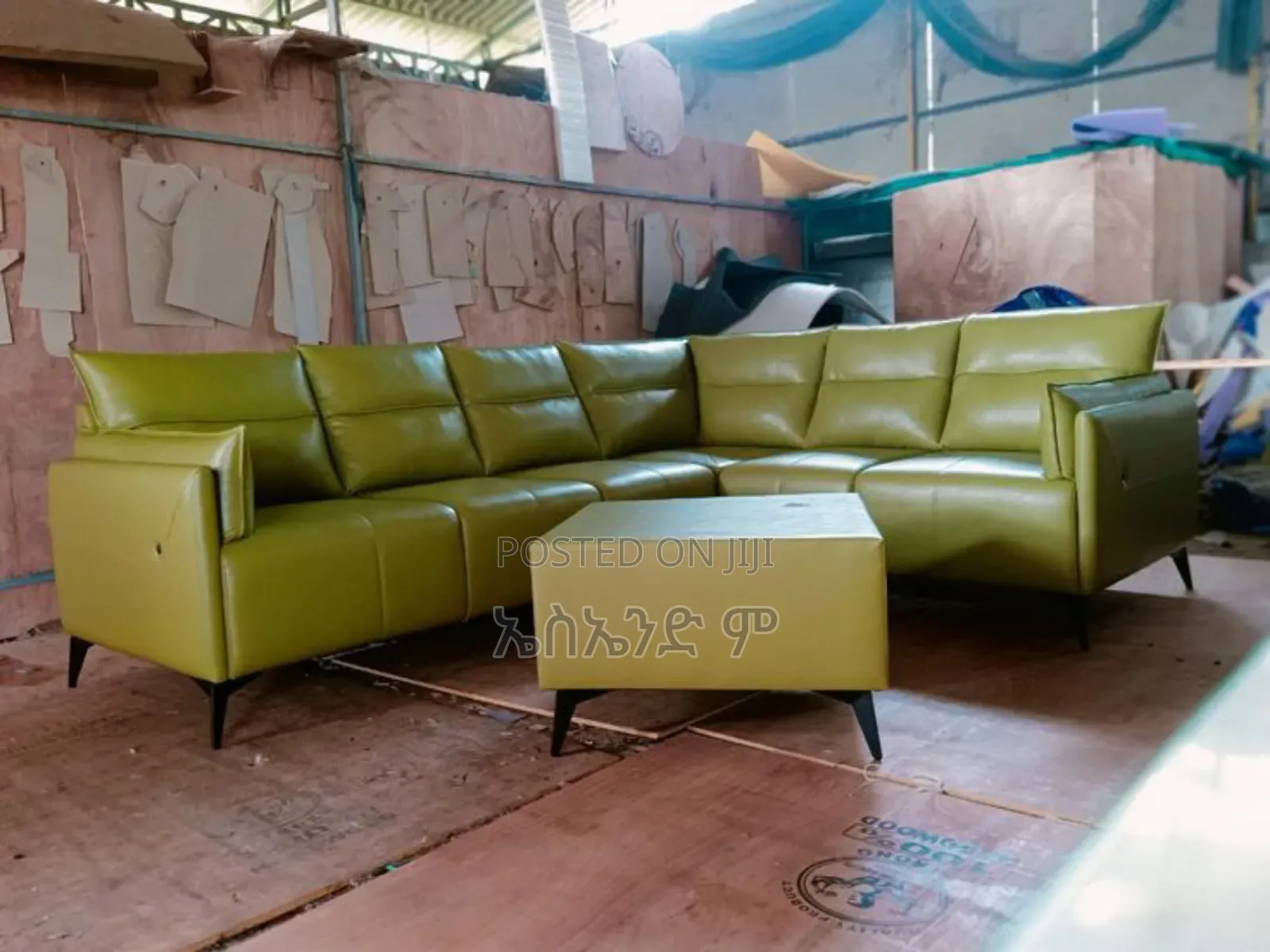 Gagan L Shaped Sofa With Table