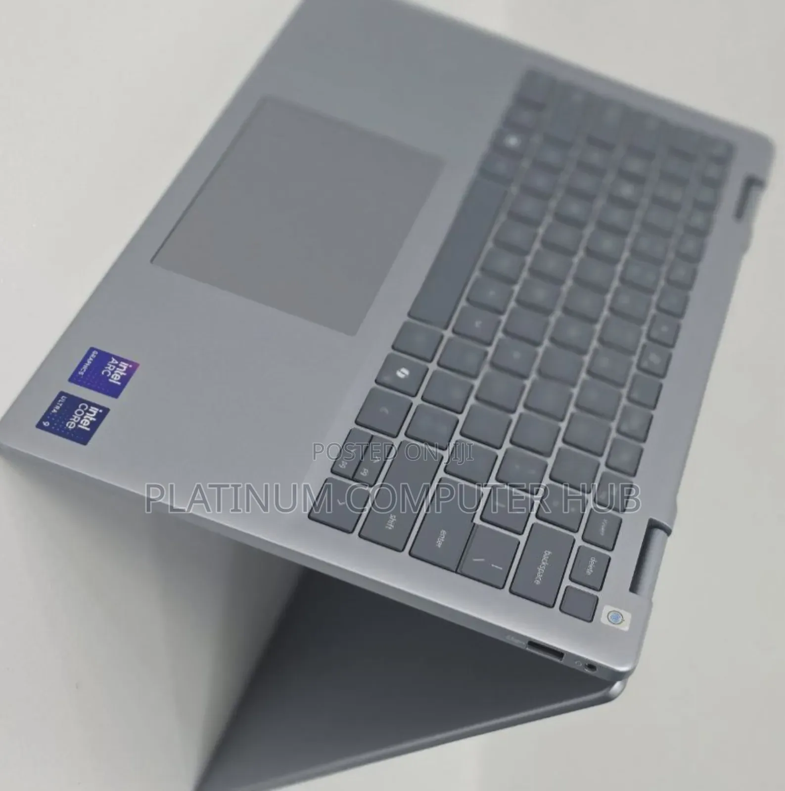 New Laptop Dell Precision 15 3541 32GB Intel Core Ultra 9 SSD 1T