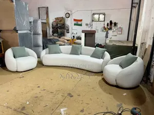 Photo - Royal Family Sofa Design