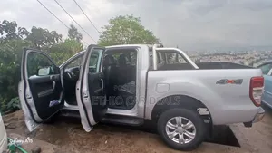 Ford Ranger Wildtrak 2021 Silver