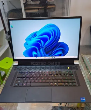 New Laptop Alienware M17x R2 32GB Intel Core I7 SSD 1T