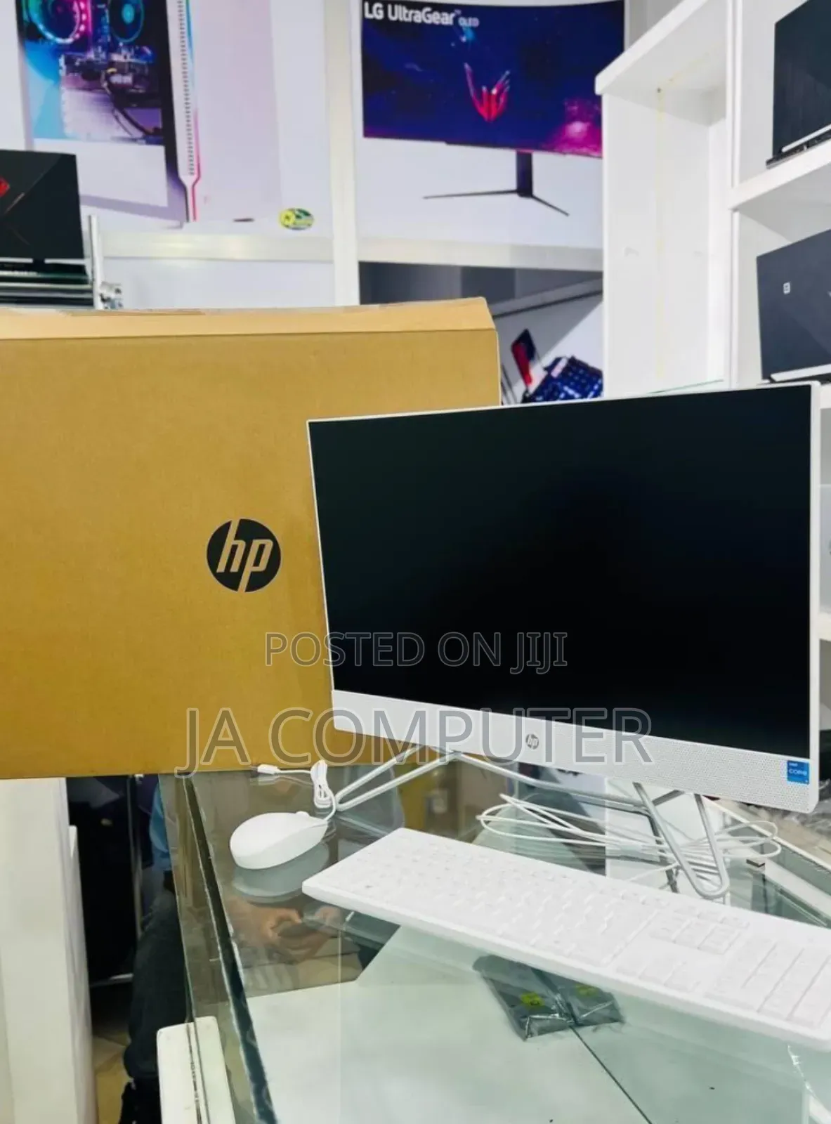 New Desktop Computer HP 200 G4 22 All-in-One 16GB Intel Core I7 SSD 1T