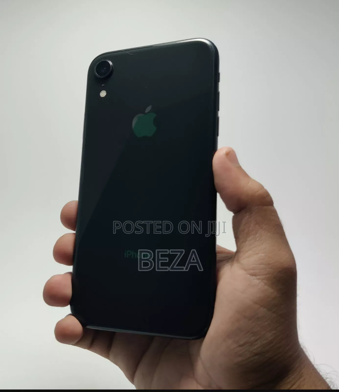 New Apple iPhone XR 64 GB Black