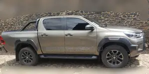 Toyota Hilux Revo Double Cab Deisel 2.4 RWD 2022 Gray