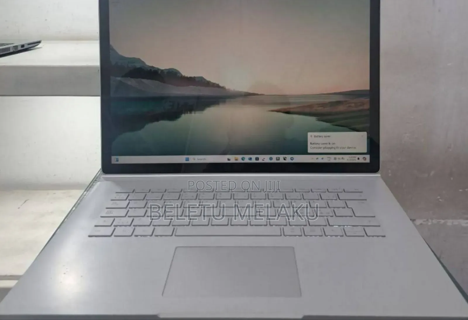 New Laptop Microsoft Surface Book 2 16GB Intel Core I7 SSD 256GB