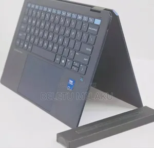 New HP OmniBook X Laptop 14-Fe0097nr 32GB Intel Core Ultra 7 SSD 1T