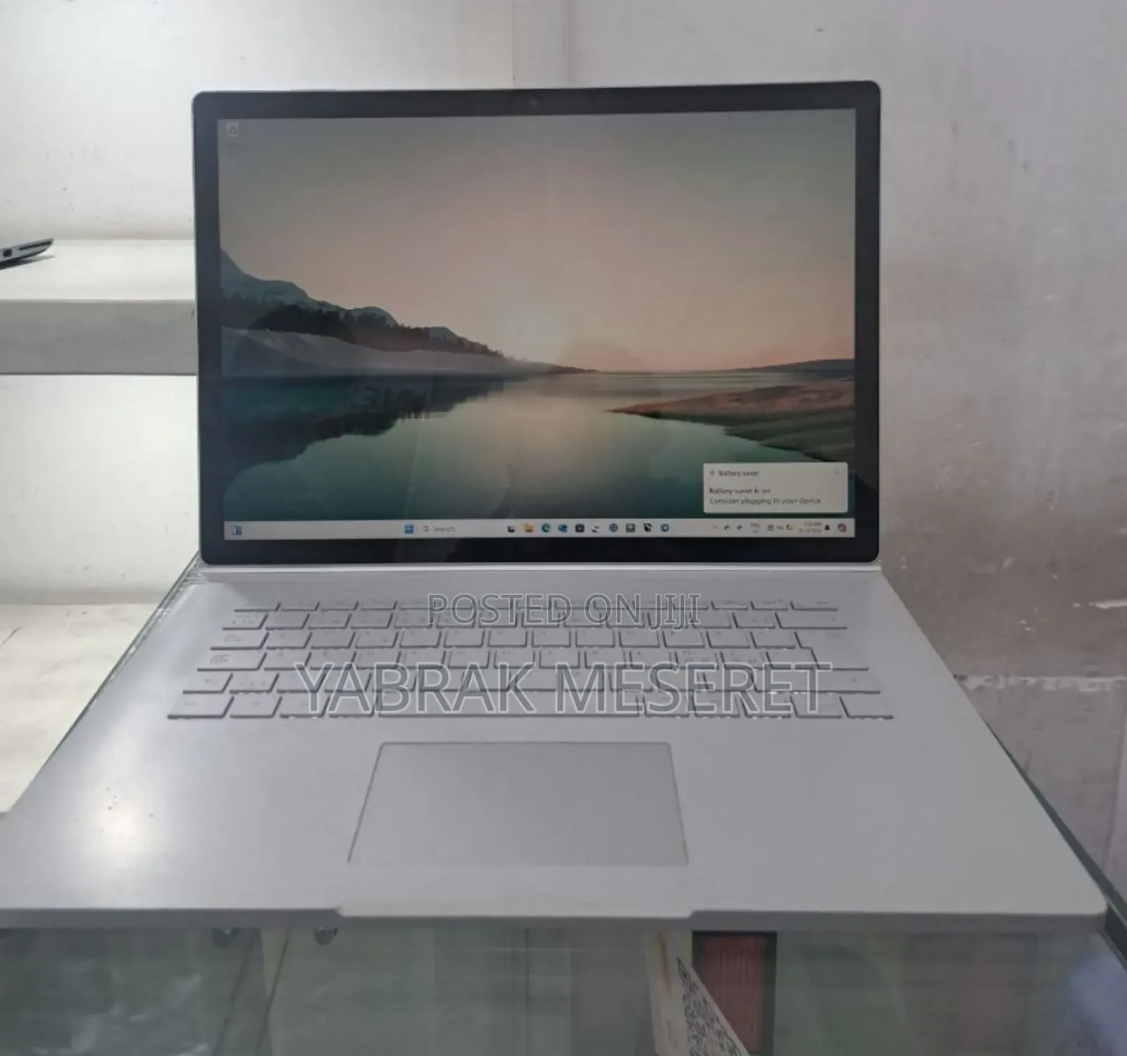 New Laptop Microsoft Surface Book 2 16GB Intel Core I7 SSD 256GB