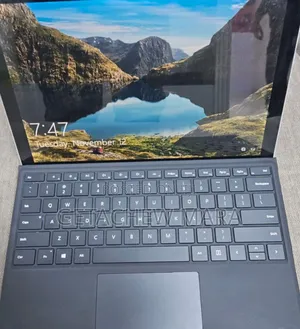 Photo - New Laptop Apple MacBook Pro M1 16GB Intel Core I7 SSD 256GB