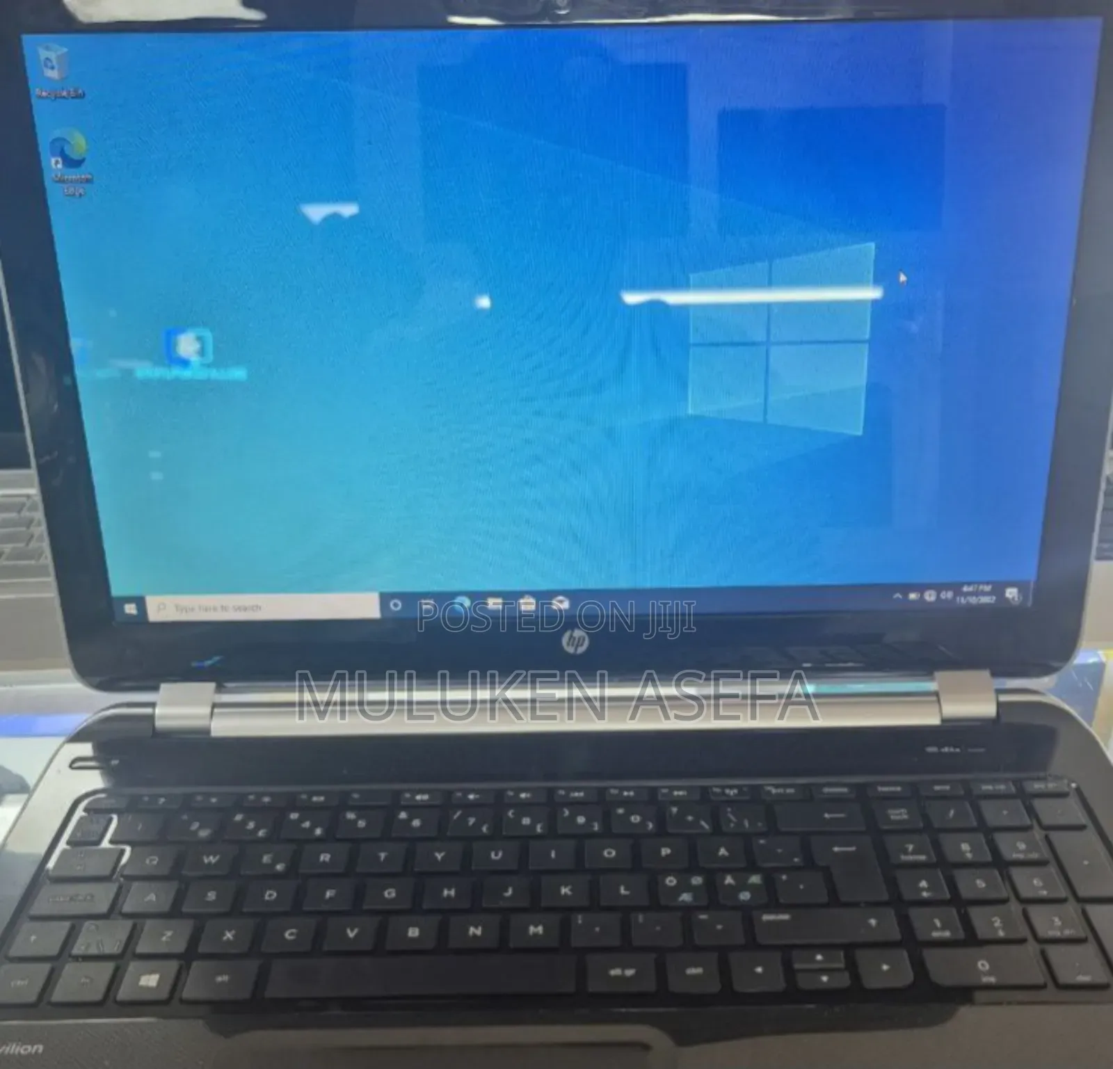 New Laptop HP Pavilion 15 8GB AMD A8 SSD 72GB