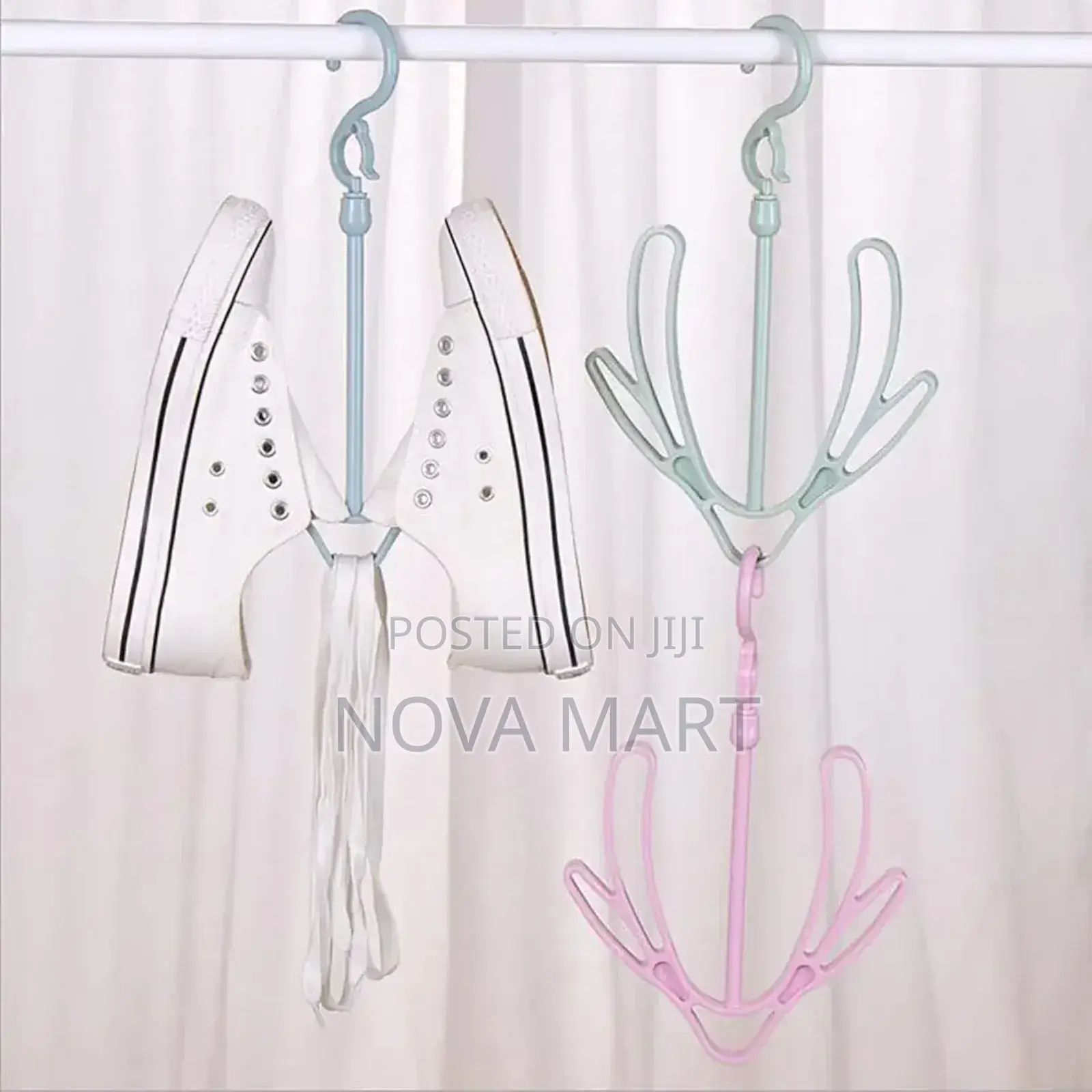 Multifunctional Rotating Shoes Drying Rack