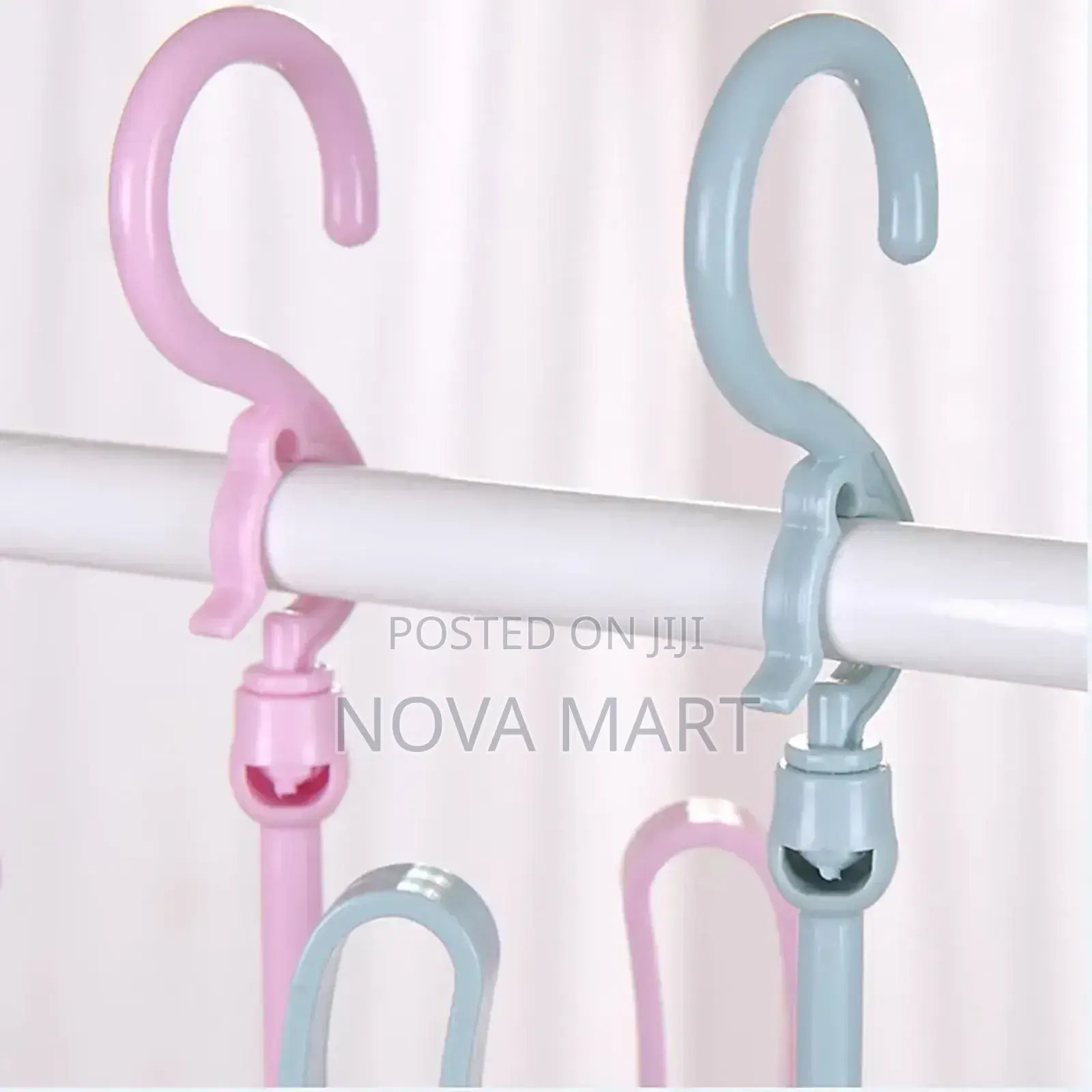 Multifunctional Rotating Shoes Drying Rack