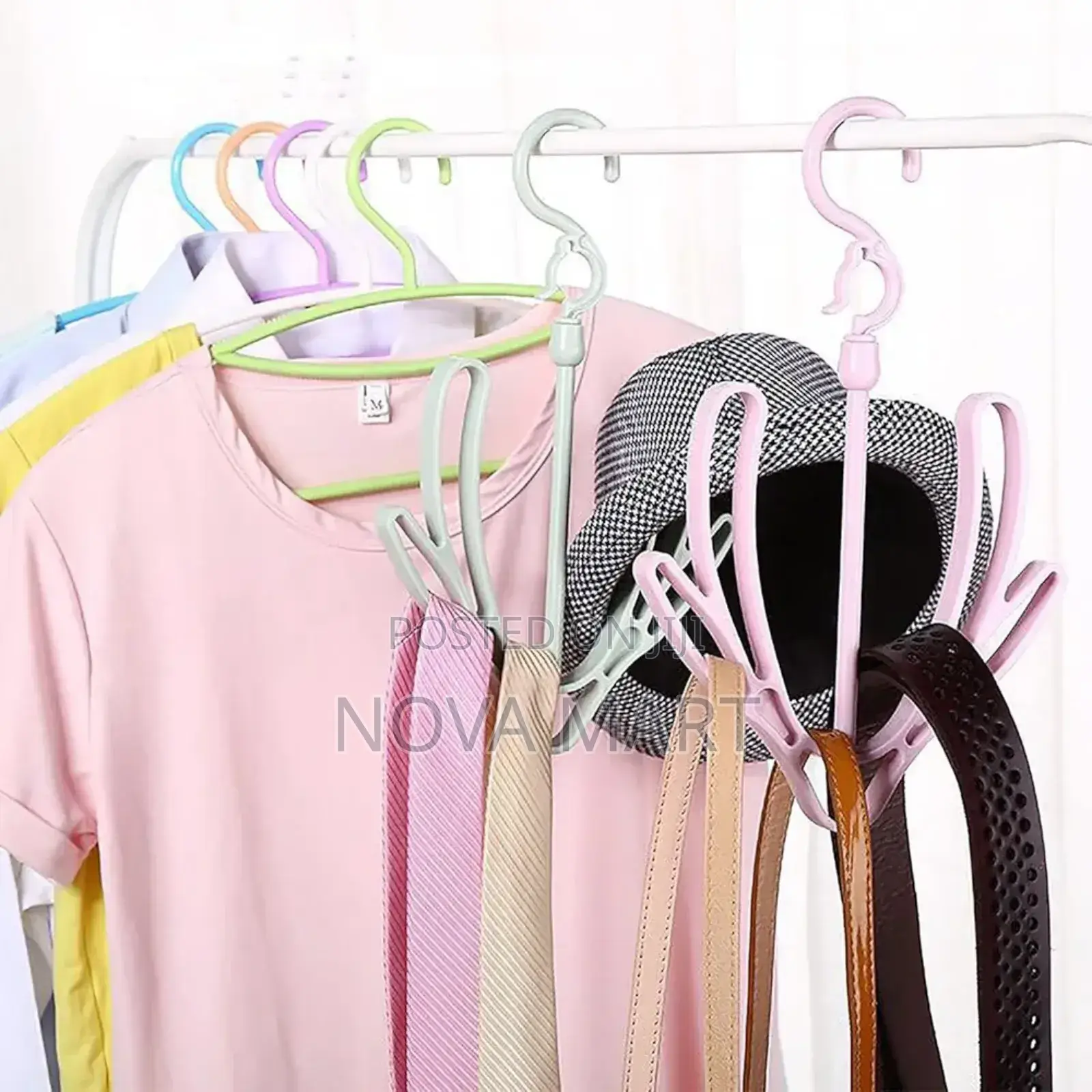 Multifunctional Rotating Shoes Drying Rack