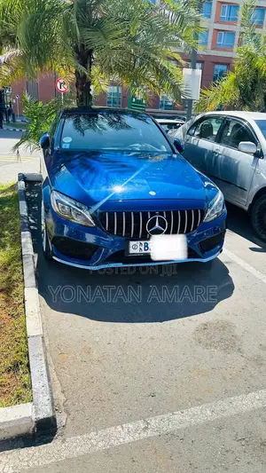 Mercedes-Benz C180 2015 Blue