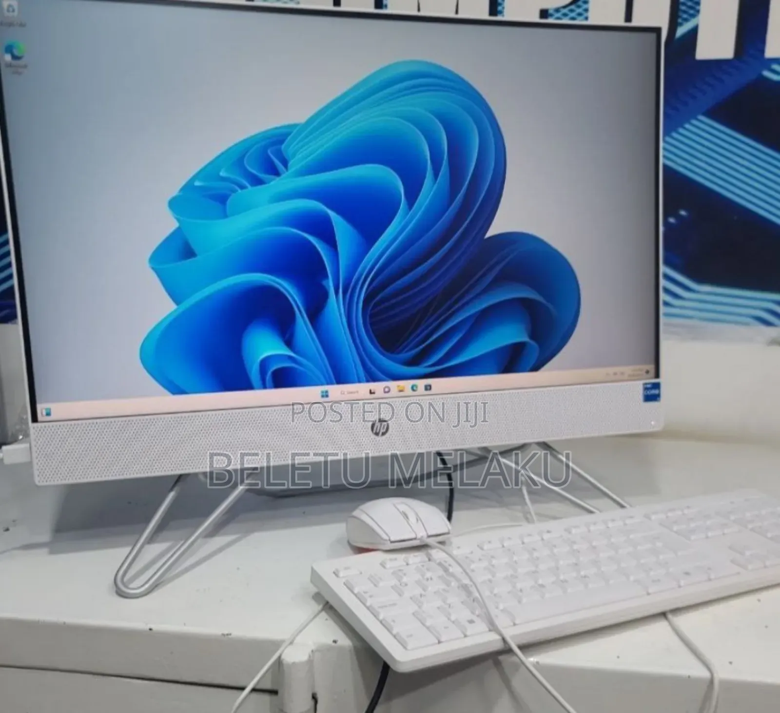 New HP 200 G4 22 All-in-One 8GB Intel Core I5 SSD 512GB