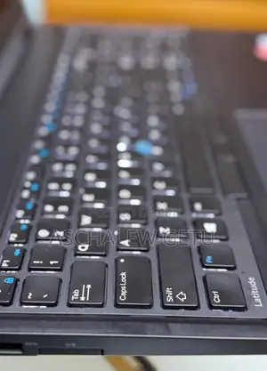 Photo - New Laptop Dell Latitude 5310 32GB Intel Core I7 SSD 1T