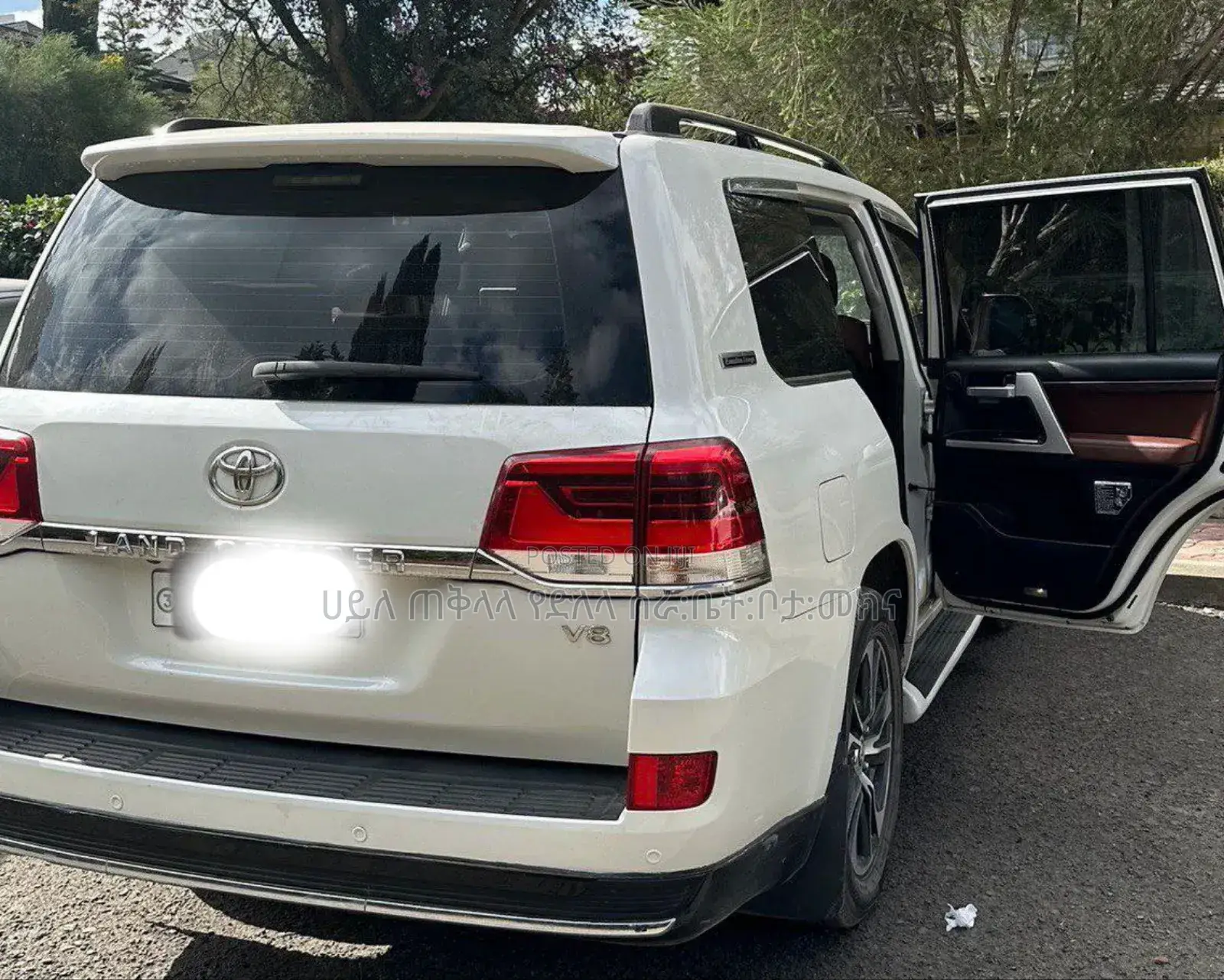 Toyota Land Cruiser 2020 White