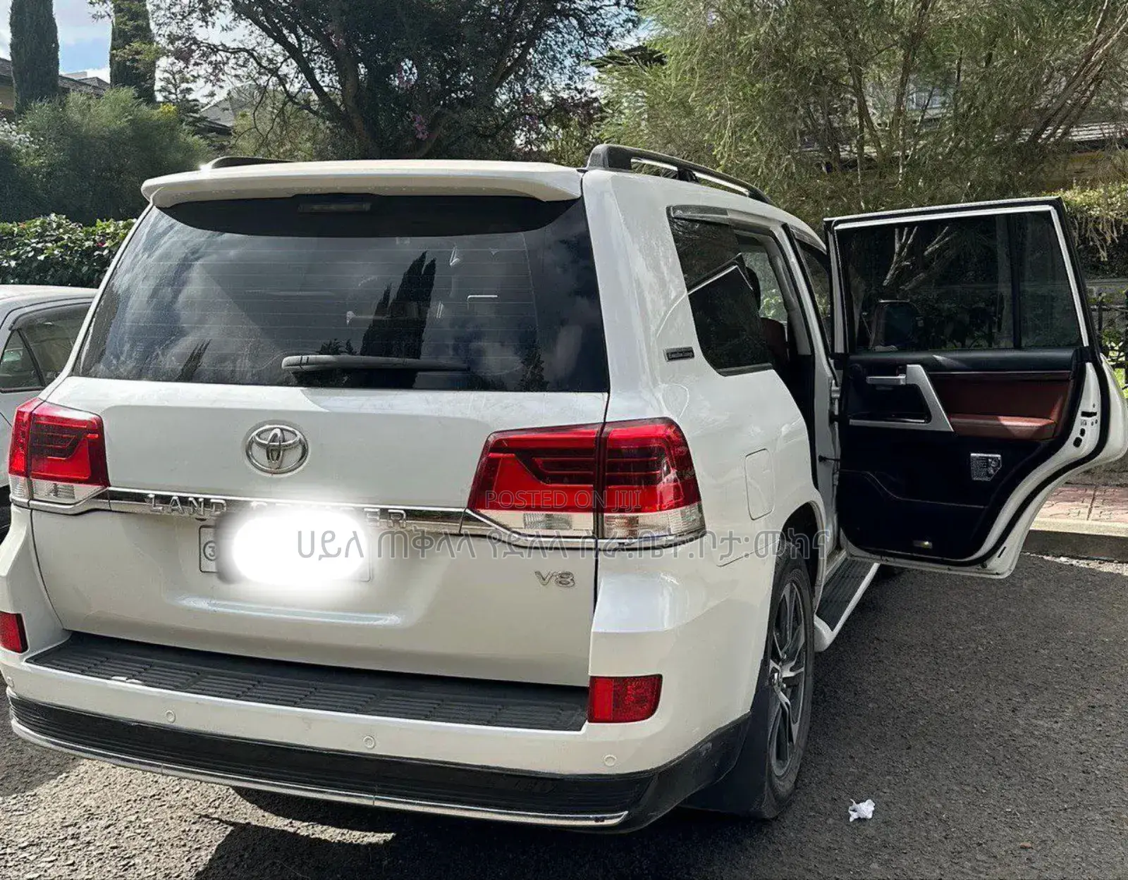 Toyota Land Cruiser 2020 White