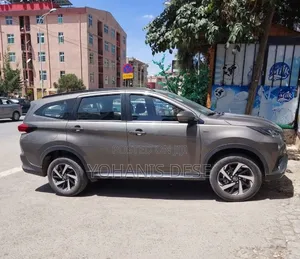 Toyota Rush 2023 Gray