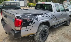 Toyota Tacoma 4dr Double Cab 2016 Silver