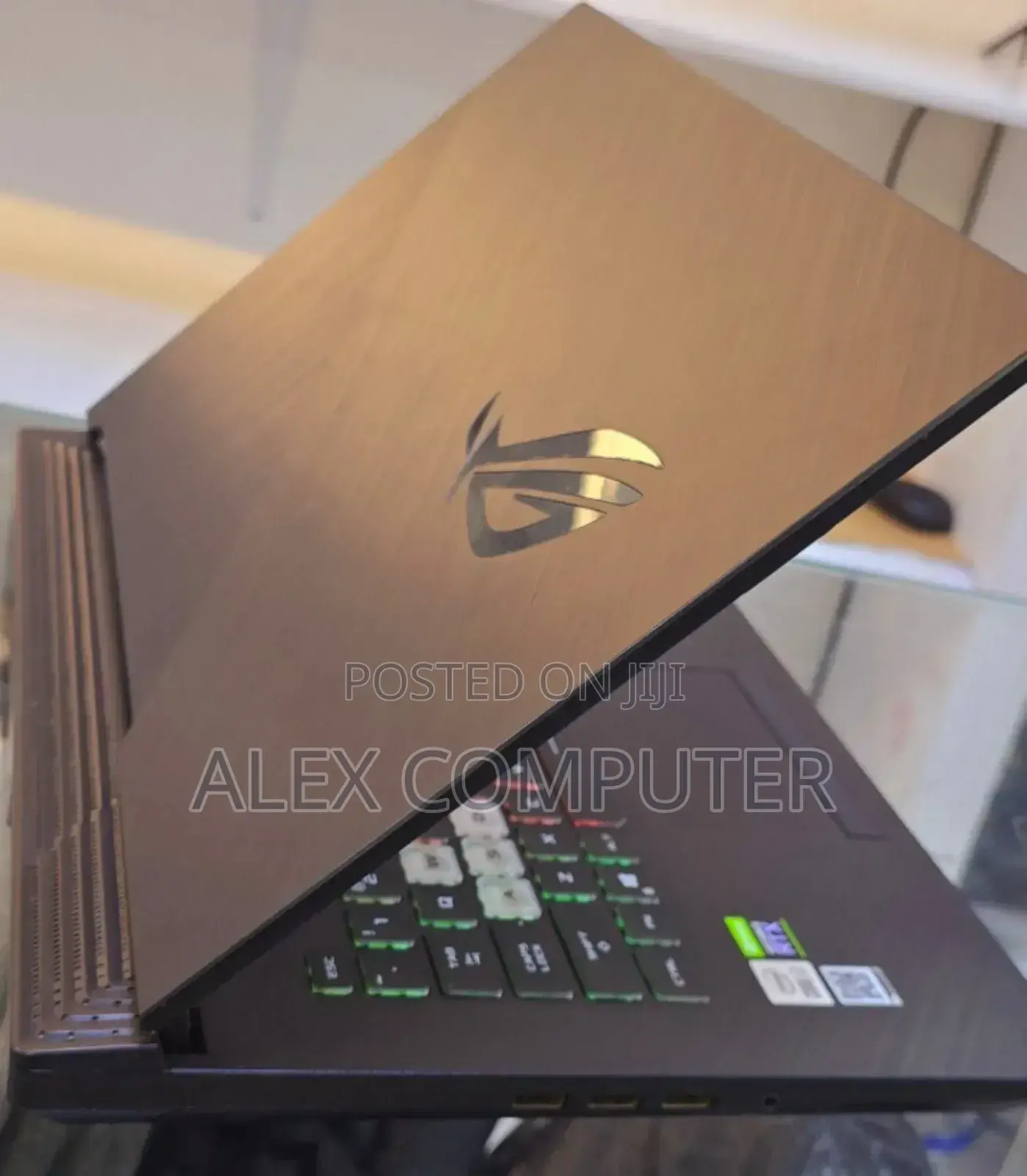 New Laptop Asus ROG Strix G15 16GB Intel Core I7 SSD 1T