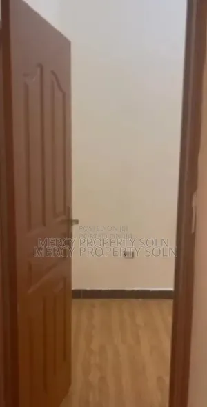 6bdrm Villa in Bole for sale