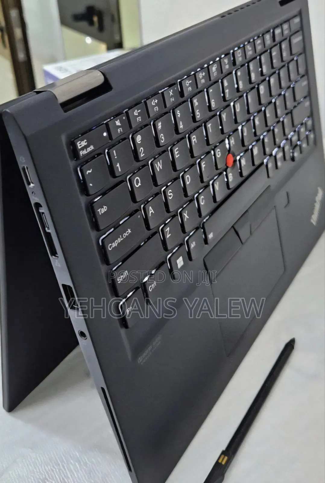 New Laptop Lenovo Thinkpad X13 Yoga 8GB Intel Core I5 SSD 512GB