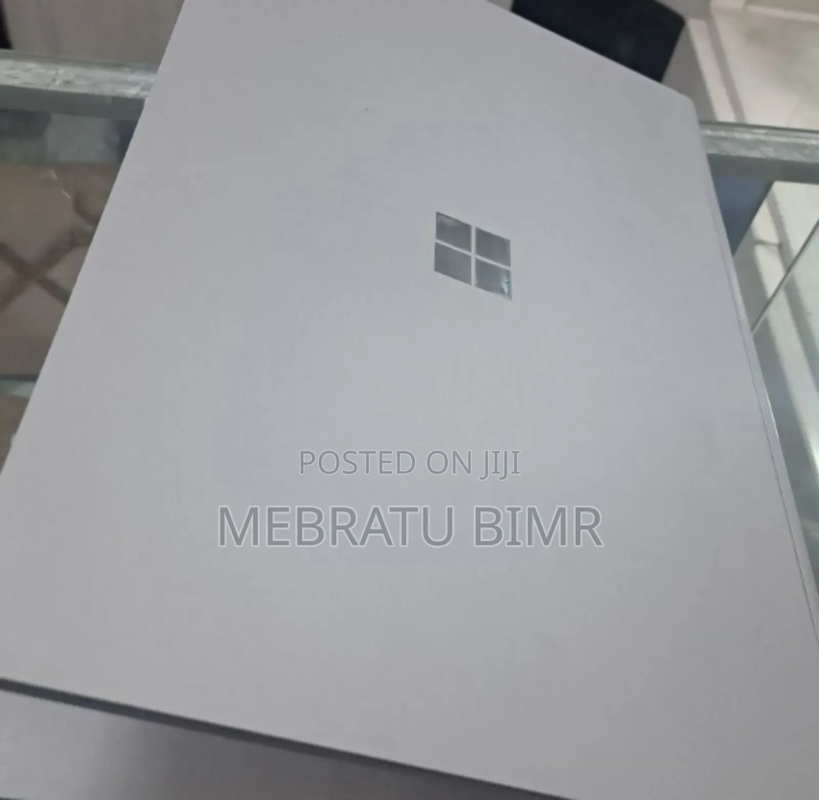 New Laptop Microsoft Surface Book 2 16GB Intel Core I7 SSD 256GB