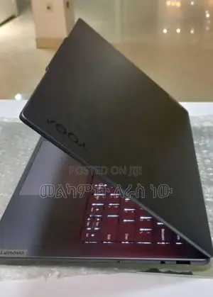 Photo - New Laptop Lenovo Thinkpad X1 Yoga 32GB Intel Core I7 SSD 1T