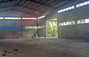 የሚከራይ መጋዘን የረር ጎሮ አከባቢ Warehouse for Rent Yerer Goro Aa