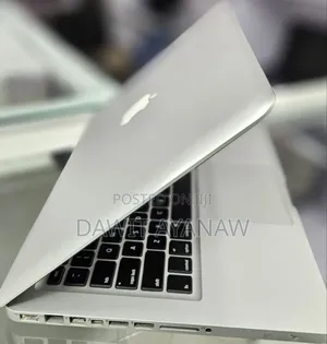 New Laptop Apple MacBook Pro 2012 4GB Intel Core I5 HDD 500GB