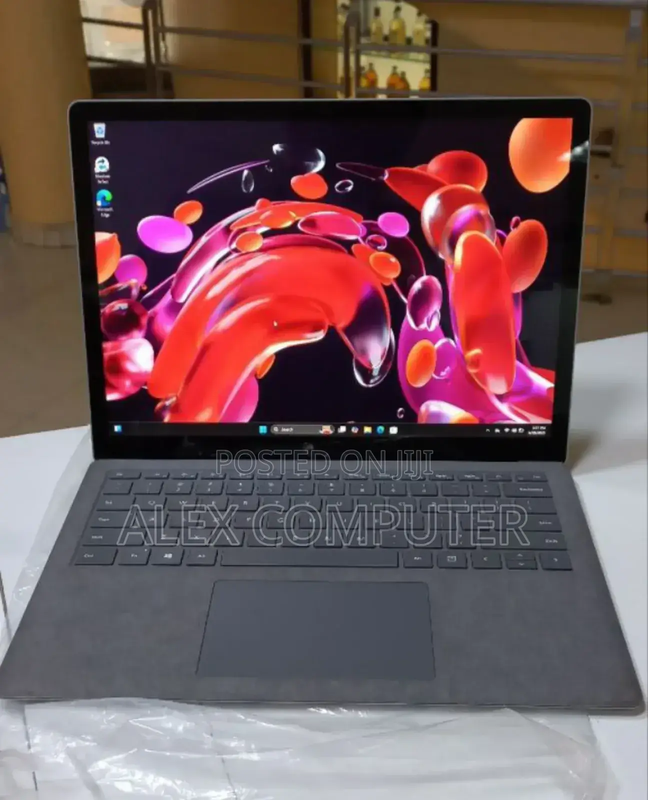 New Laptop Microsoft Surface Laptop 4 16GB Intel Core I7 SSD 512GB