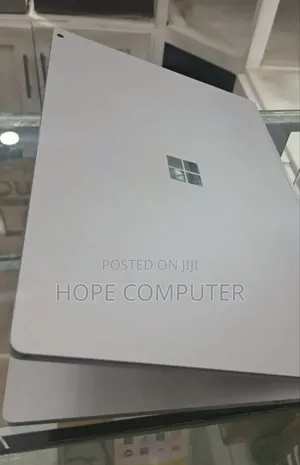 Photo - New Laptop Microsoft Surface Book 2 16GB Intel Core I7 SSD 256GB