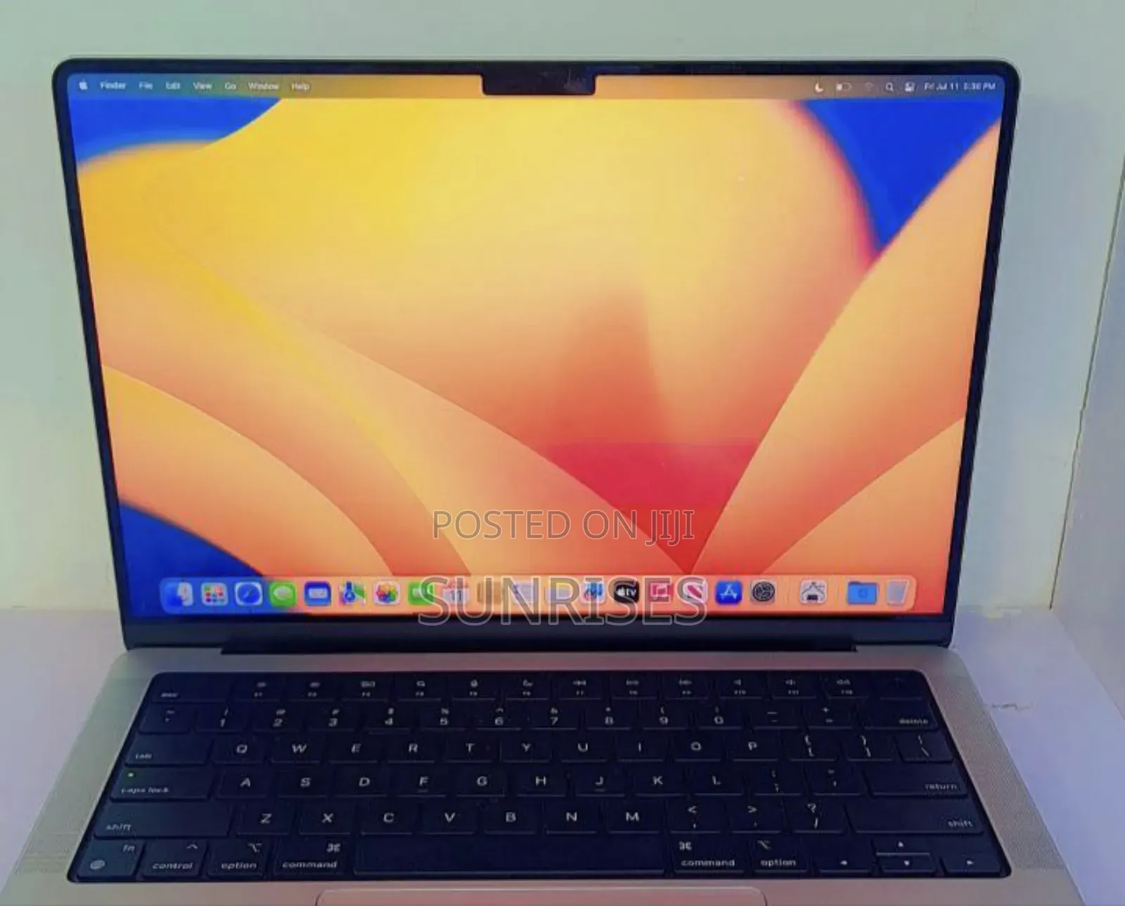 New Laptop Apple MacBook Pro M1 16GB Apple M1 SSD 512GB
