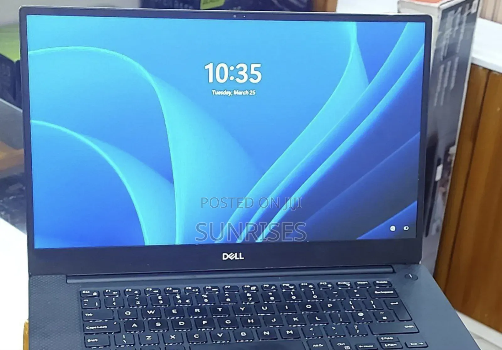New Laptop Dell Precision 5540 16GB Intel Core I7 SSD 512GB