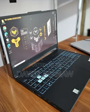 New Laptop Asus 16GB AMD Ryzen 7 SSD 512GB