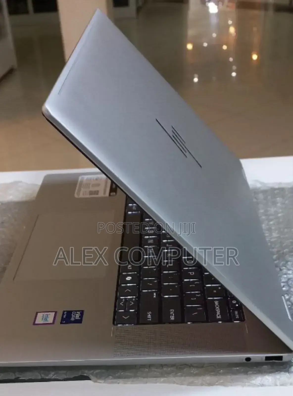New Laptop HP Envy X360 32GB Intel Core Ultra 7 SSD 2T