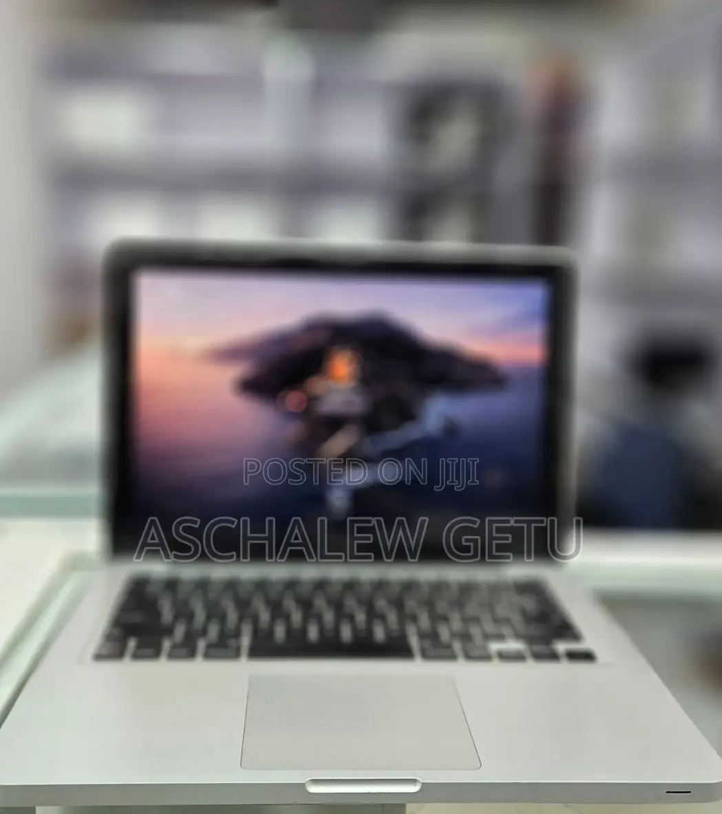 New Laptop Apple MacBook Pro 2012 4GB Intel Core I5 HDD 500GB