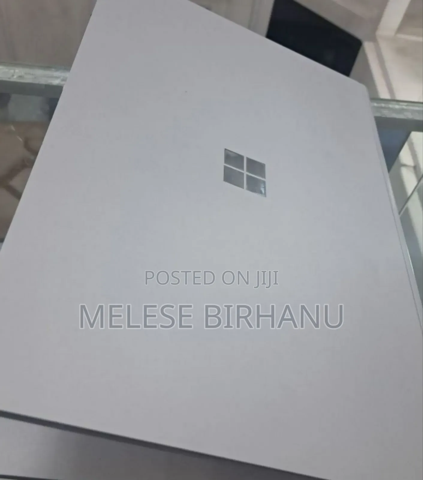 New Laptop Microsoft Surface Book 2 16GB Intel Core I7 SSD 256GB