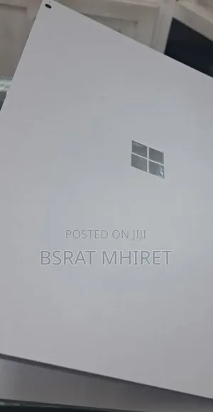 Photo - New Laptop Microsoft Surface Book 2 16GB Intel Core I7 SSD 256GB