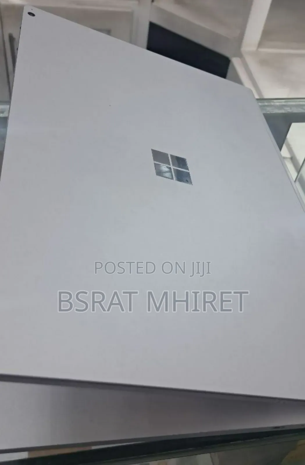 New Laptop Microsoft Surface Book 2 16GB Intel Core I7 SSD 256GB