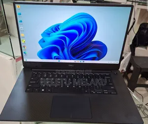 New Laptop Dell Precision 15 5540 16GB Intel Core I7 SSD 512GB