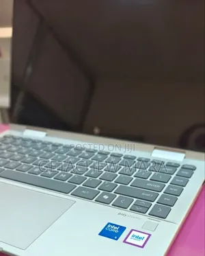 Photo - New Laptop HP Envy X360 8GB Intel Core I5 SSD 512GB